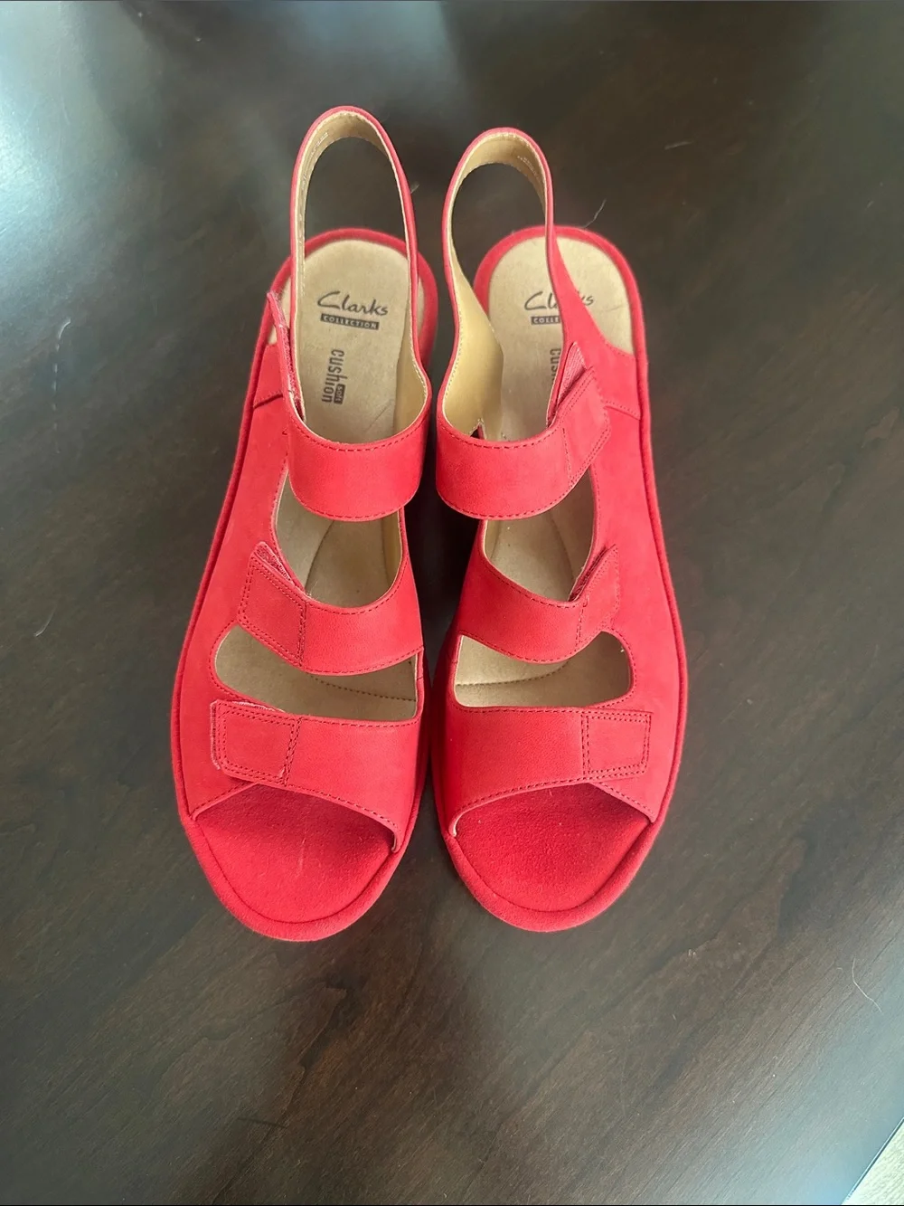 Clarks NWOB Women’s Red Nubuck Reedly Juno Wedge Sandals Size 11 Coastal Travel